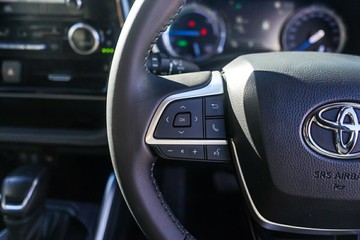 https://vehicle-cdn.autoleague.cloud/32225_81009825_15.jpg