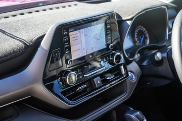 https://vehicle-cdn.autoleague.cloud/32225_81009825_21.jpg