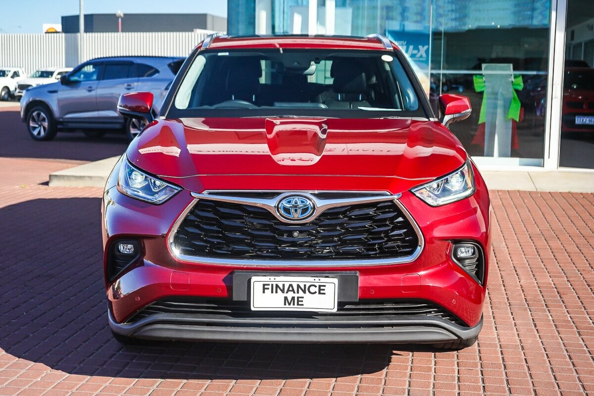 Toyota Kluger image 3