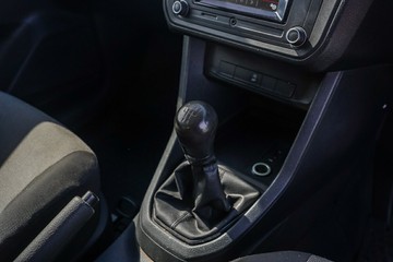 https://vehicle-cdn.autoleague.cloud/32225_81009838_16.jpg
