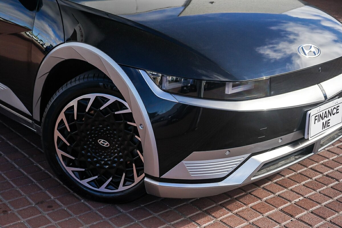 Hyundai Ioniq 5 image 2