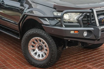https://vehicle-cdn.autoleague.cloud/32225_81009843_2.jpg