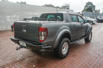 https://vehicle-cdn.autoleague.cloud/32225_81009843_7.jpg