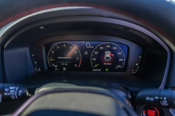 https://vehicle-cdn.autoleague.cloud/32225_81009849_22.jpg