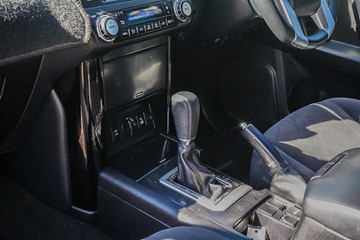 https://vehicle-cdn.autoleague.cloud/32225_81009850_13.jpg