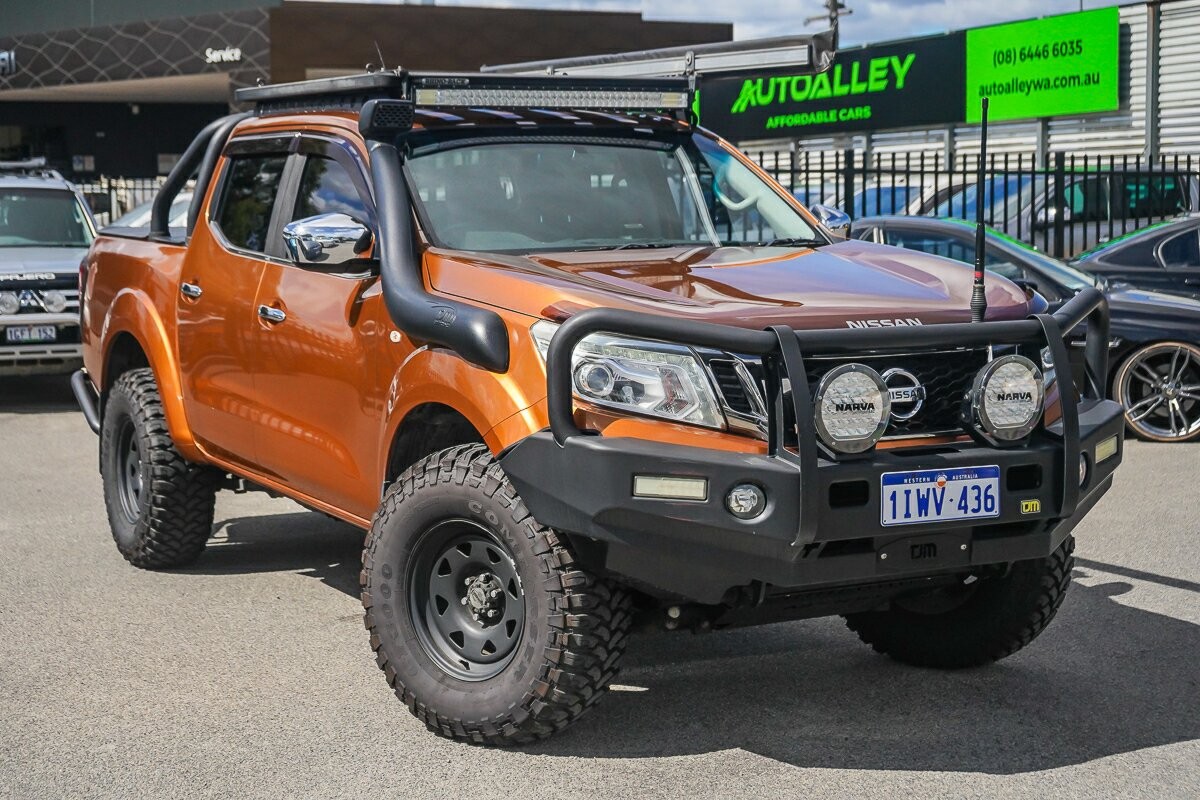 Nissan Navara image 1