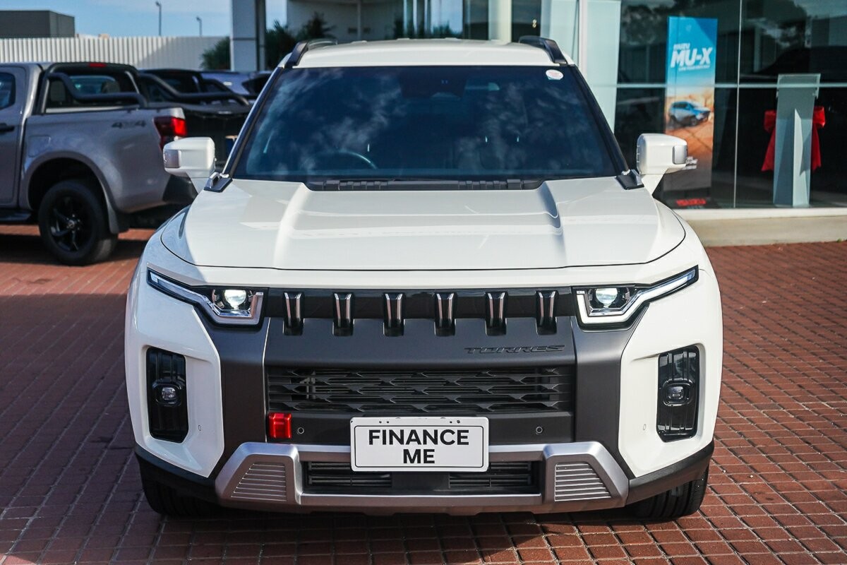 Ssangyong Korando image 3