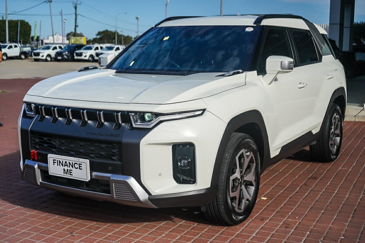 Ssangyong Korando image 4