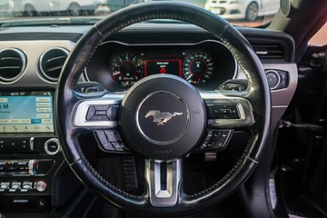 https://vehicle-cdn.autoleague.cloud/32225_81009871_17.jpg