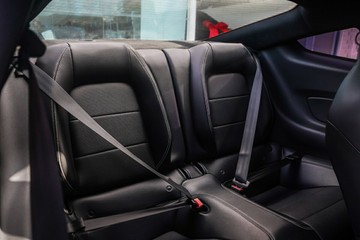 https://vehicle-cdn.autoleague.cloud/32225_81009871_19.jpg