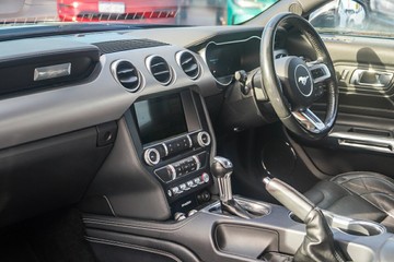https://vehicle-cdn.autoleague.cloud/32225_81009871_21.jpg