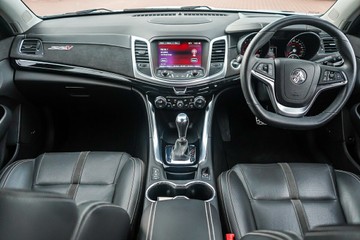 https://vehicle-cdn.autoleague.cloud/32225_81009874_10.jpg