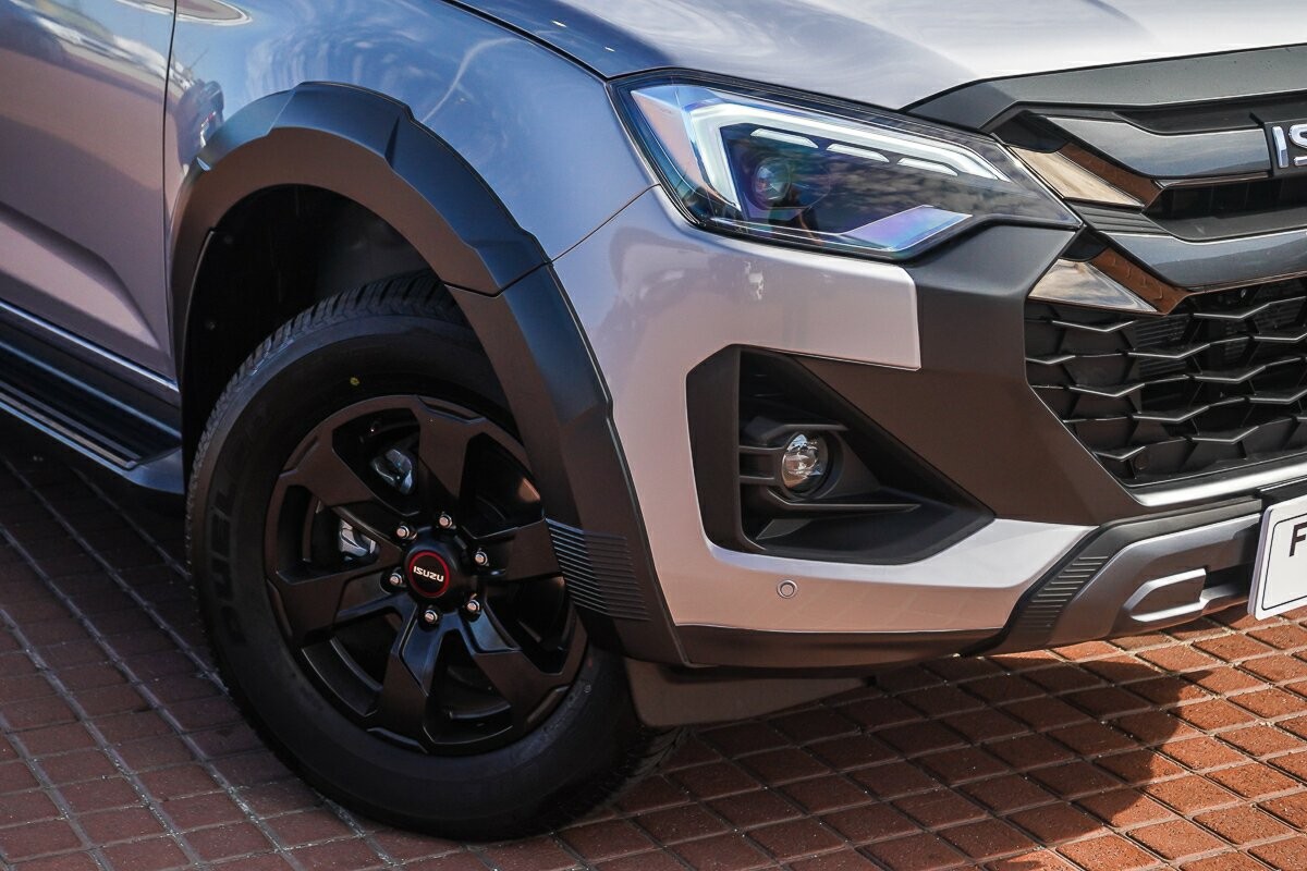 Isuzu D-max image 2