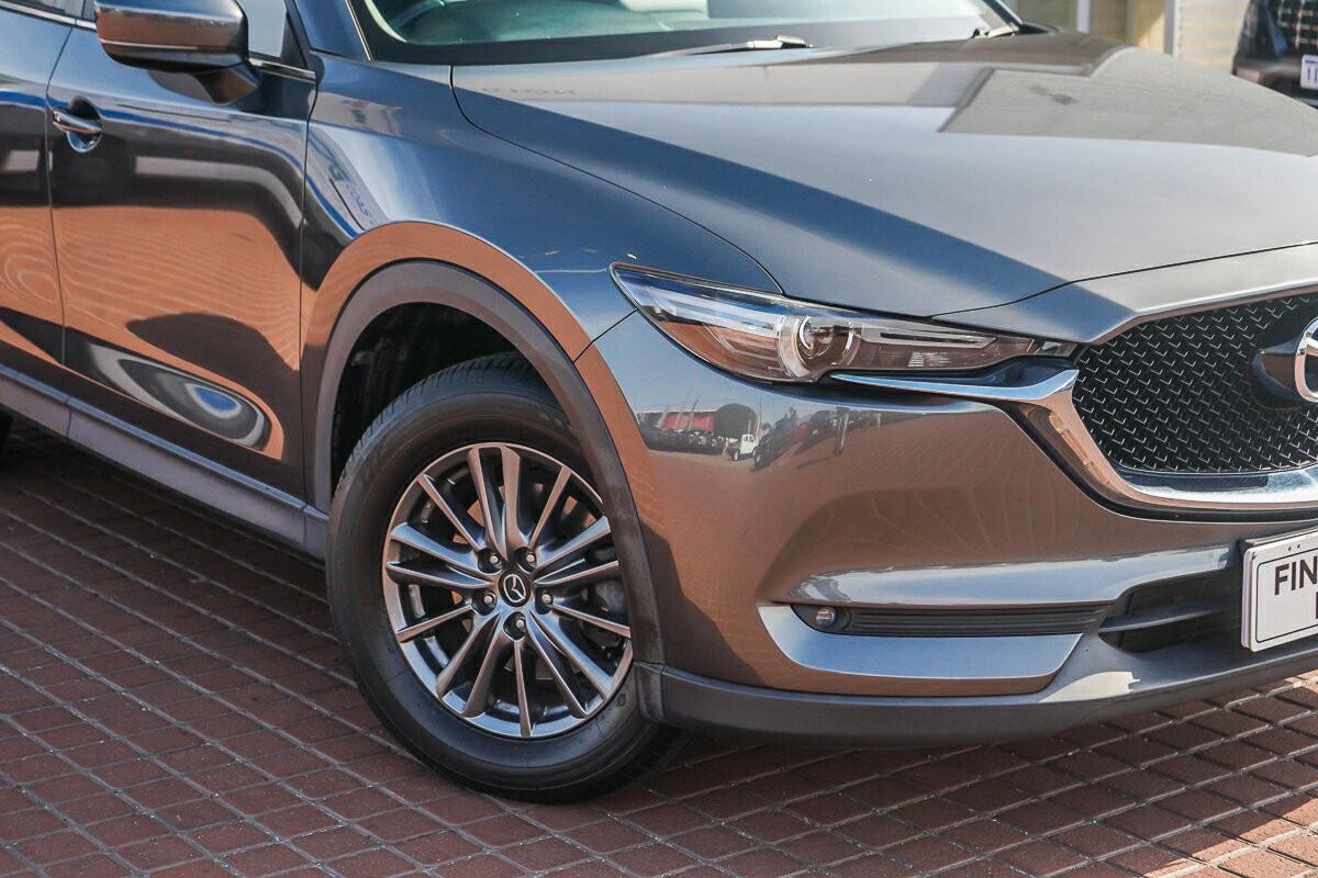 Mazda Cx-5 image 2