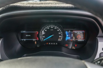 https://vehicle-cdn.autoleague.cloud/32225_81009899_15.jpg