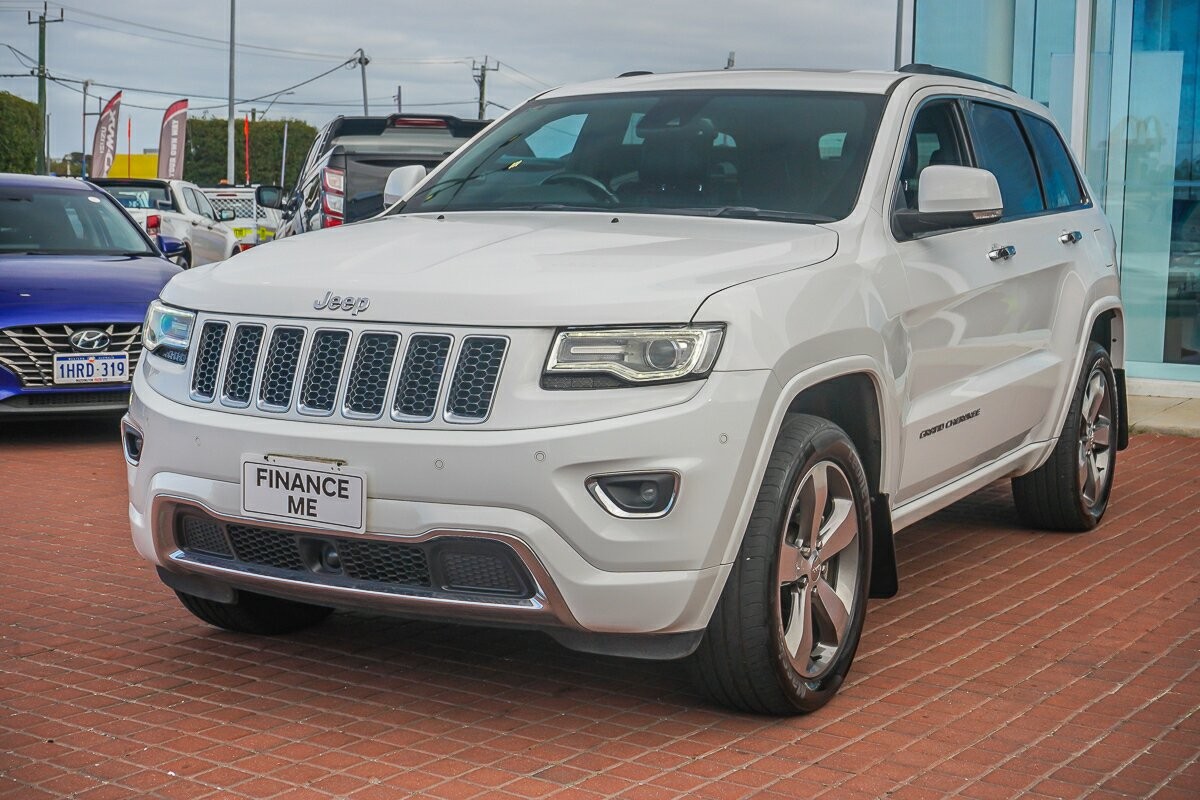 Jeep Grand Cherokee image 4