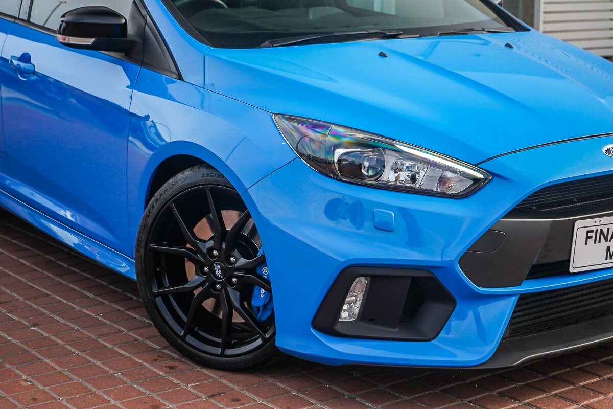 Ford Focus image 2