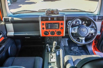 https://vehicle-cdn.autoleague.cloud/32225_81009905_10.jpg