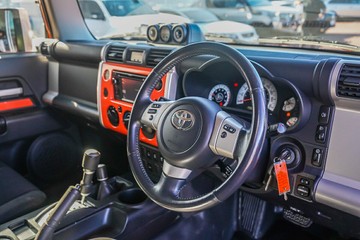 https://vehicle-cdn.autoleague.cloud/32225_81009905_13.jpg
