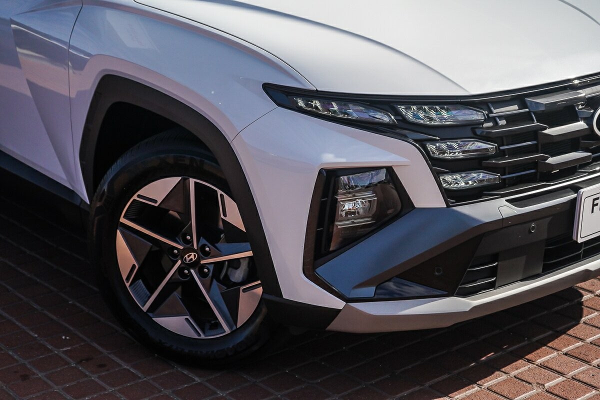 Hyundai Tucson image 2