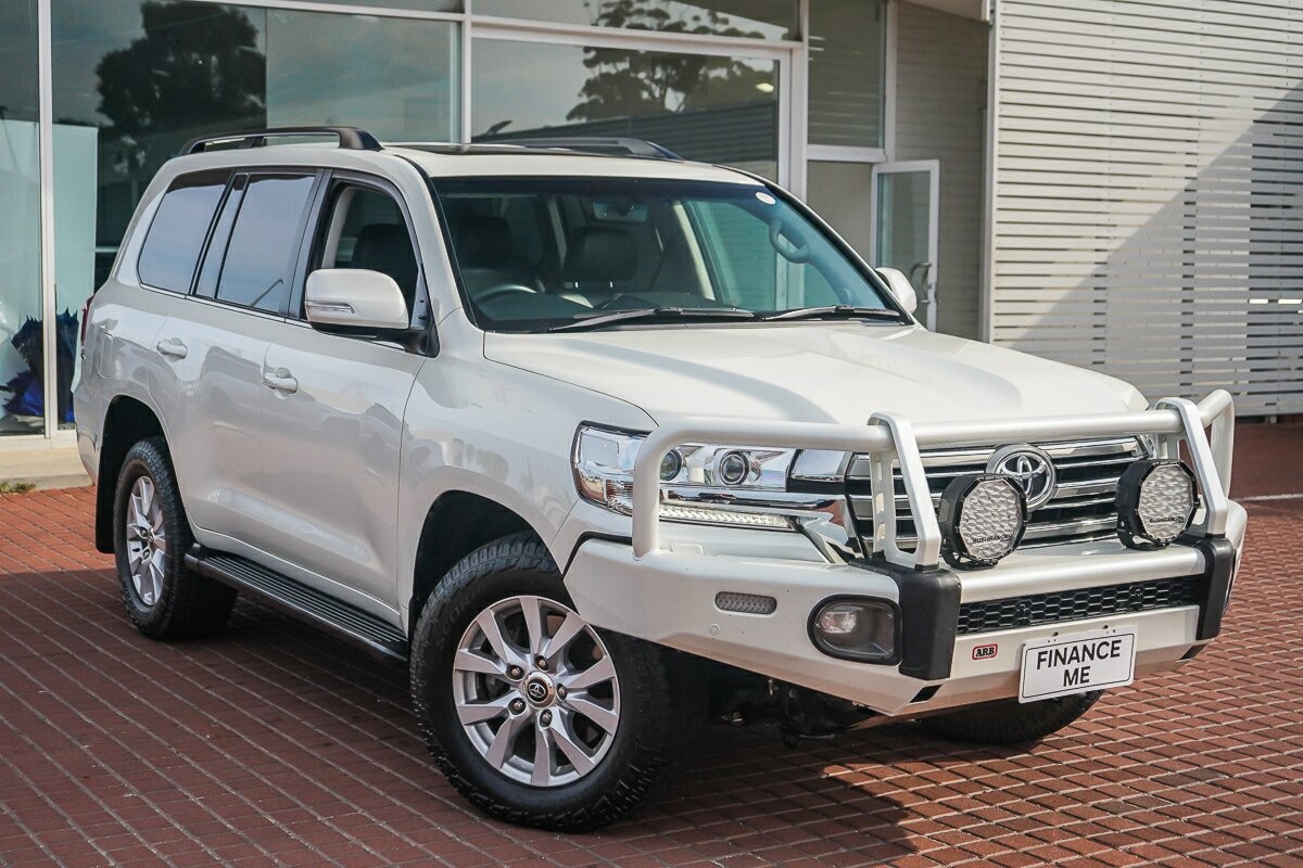 Toyota Landcruiser image 1