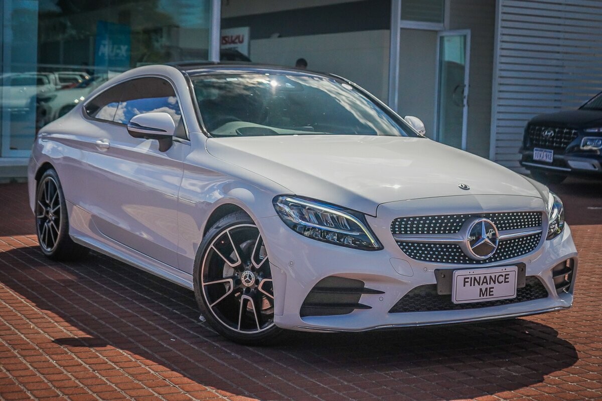 Mercedes Benz C-class image 1