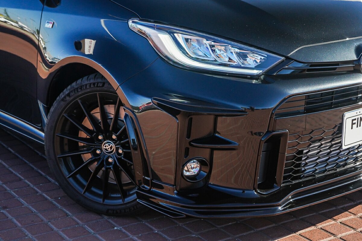 Toyota Yaris image 3