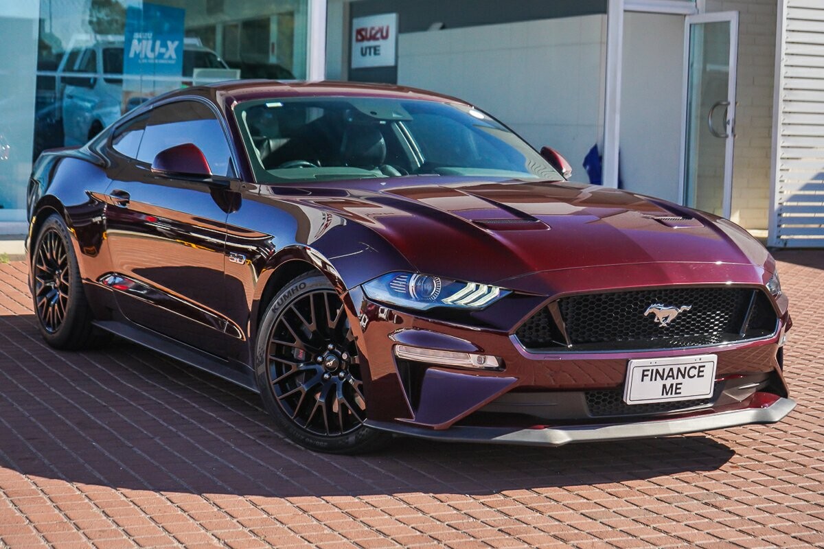 Ford Mustang image 1