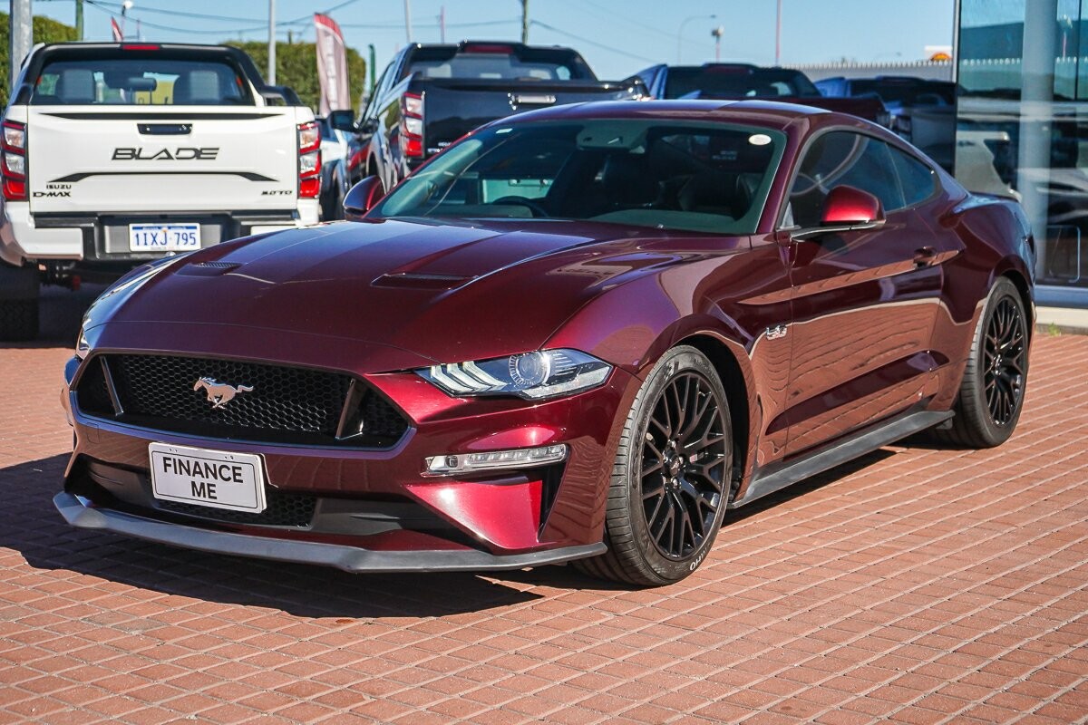 Ford Mustang image 4