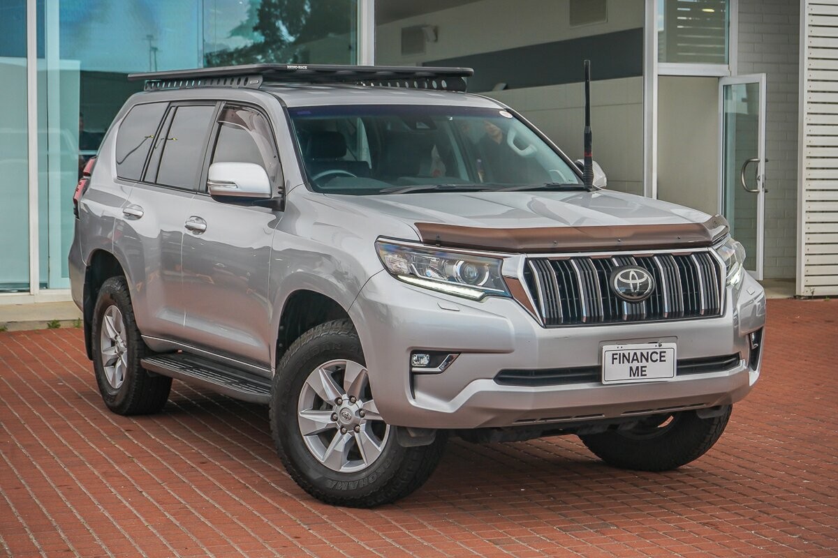 Toyota Landcruiser Prado image 1