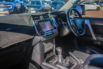 https://vehicle-cdn.autoleague.cloud/32225_81009949_20.jpg