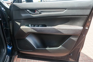 https://vehicle-cdn.autoleague.cloud/32225_81009958_11.jpg