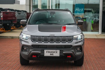 https://vehicle-cdn.autoleague.cloud/32225_81009965_3.jpg