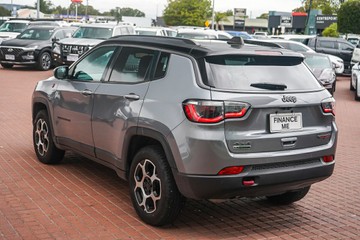 https://vehicle-cdn.autoleague.cloud/32225_81009965_5.jpg