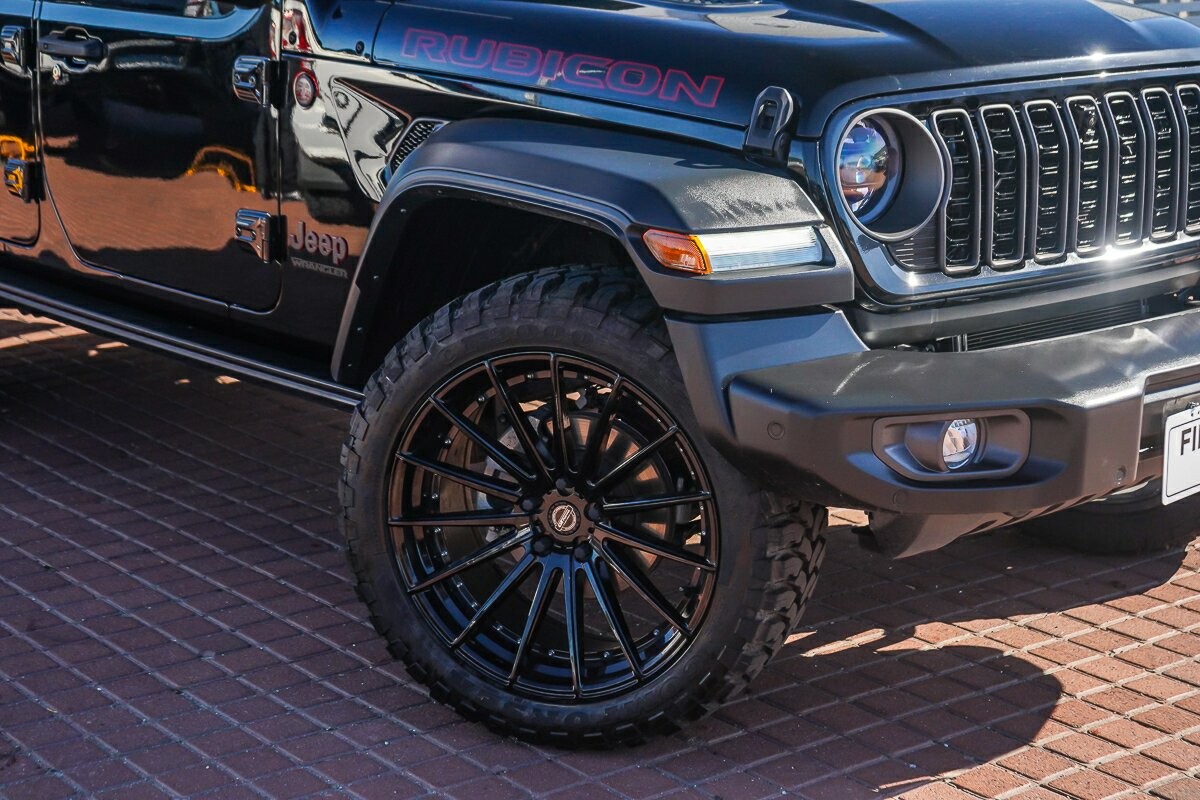 Jeep Wrangler image 2