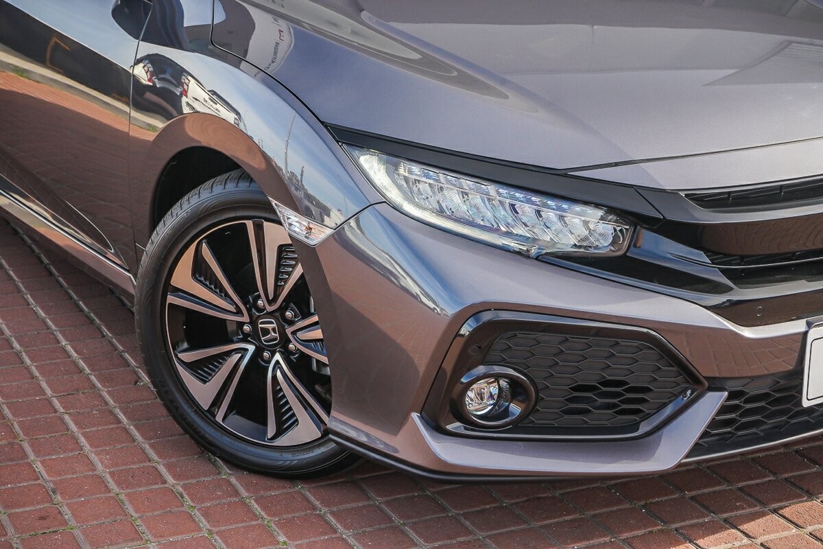 Honda Civic image 2