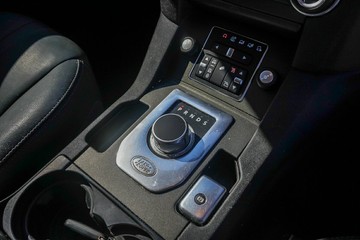 https://vehicle-cdn.autoleague.cloud/32225_81009981_18.jpg