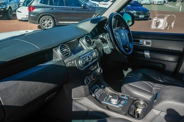 https://vehicle-cdn.autoleague.cloud/32225_81009981_19.jpg