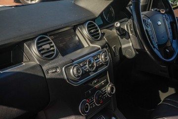 https://vehicle-cdn.autoleague.cloud/32225_81009981_20.jpg