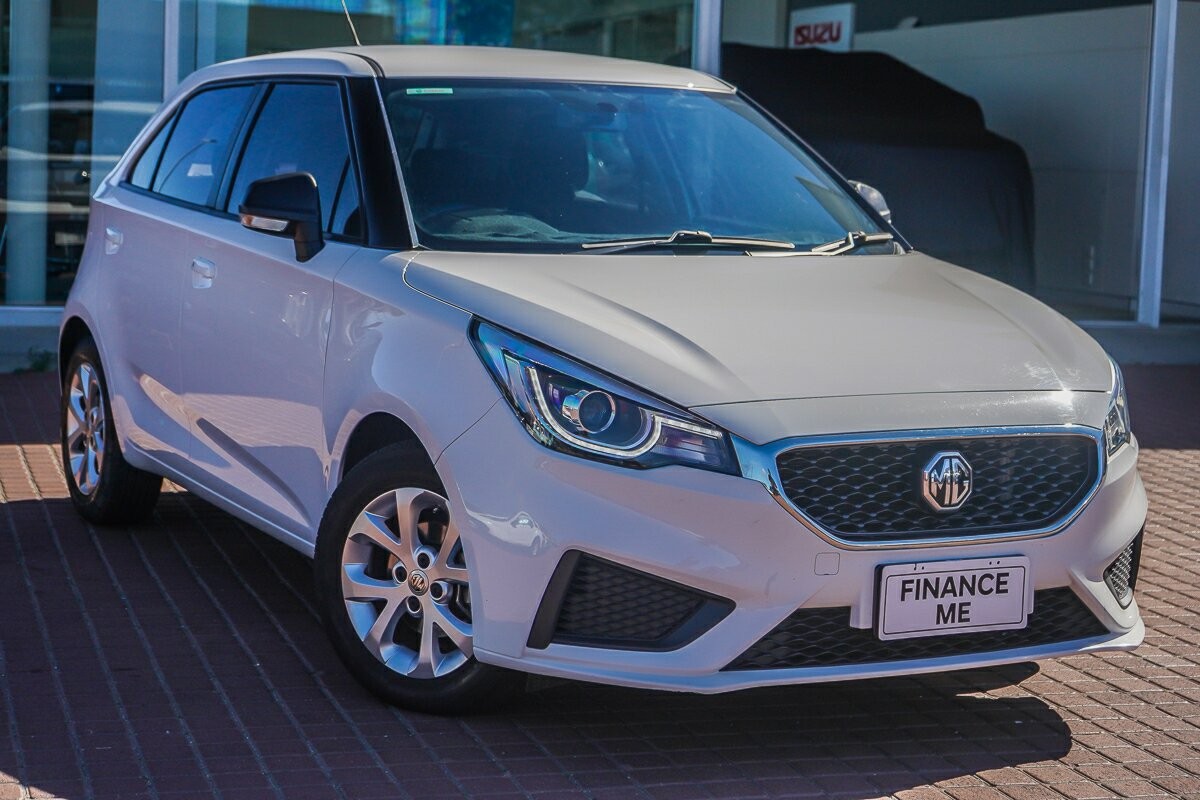 MG Mg3 image 1