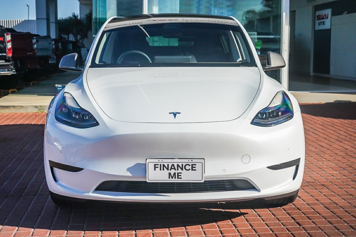 Tesla Model Y image 4