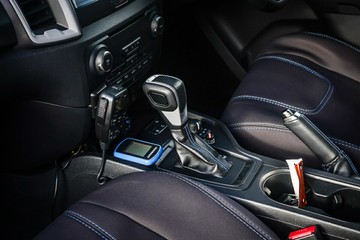https://vehicle-cdn.autoleague.cloud/32225_81009995_23.jpg