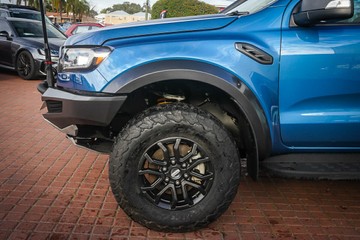 https://vehicle-cdn.autoleague.cloud/32225_81009995_5.jpg