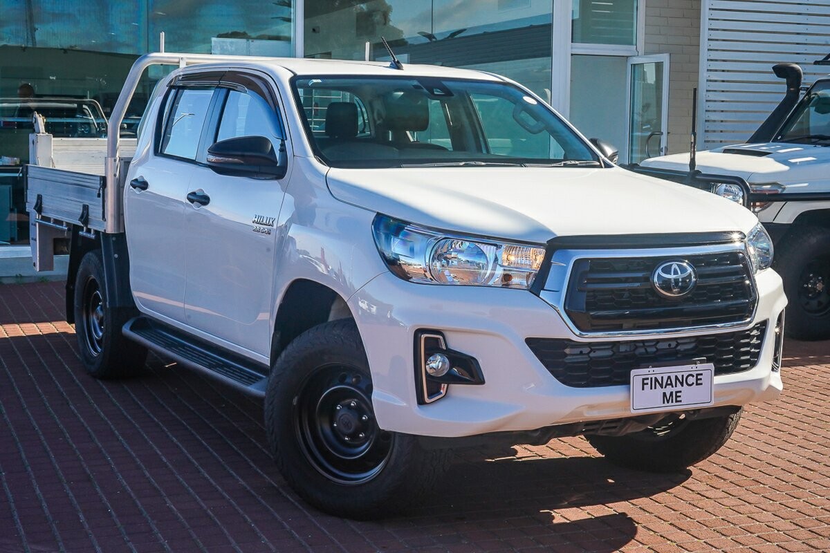 Toyota Hilux image 1