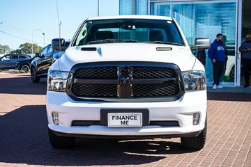 https://vehicle-cdn.autoleague.cloud/32225_81009998_3.jpg