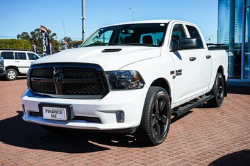 https://vehicle-cdn.autoleague.cloud/32225_81009998_4.jpg