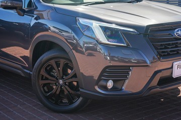 https://vehicle-cdn.autoleague.cloud/32225_81010004_2.jpg