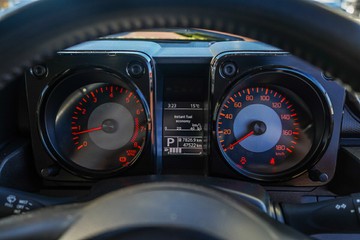 https://vehicle-cdn.autoleague.cloud/32225_81010008_12.jpg