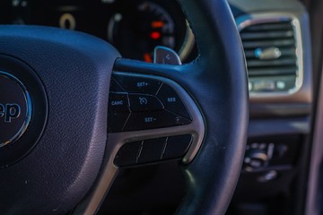https://vehicle-cdn.autoleague.cloud/32225_81010020_14.jpg