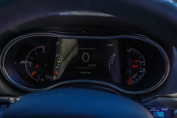 https://vehicle-cdn.autoleague.cloud/32225_81010020_16.jpg